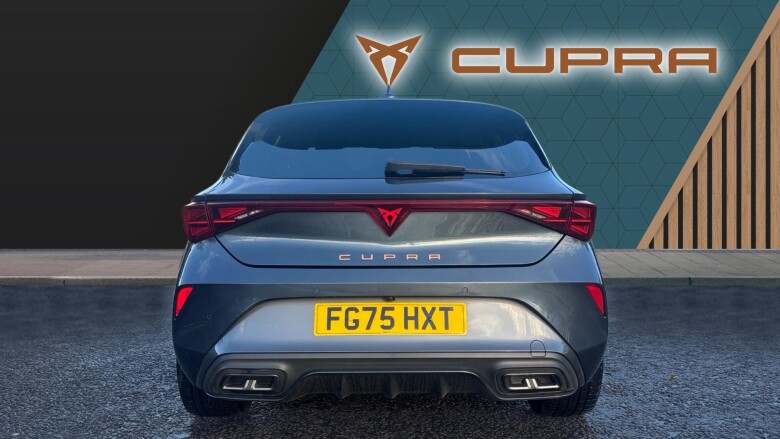 CUPRA Leon 1.5 eTSI 150 V2 5dr DSG Petrol Hatchback